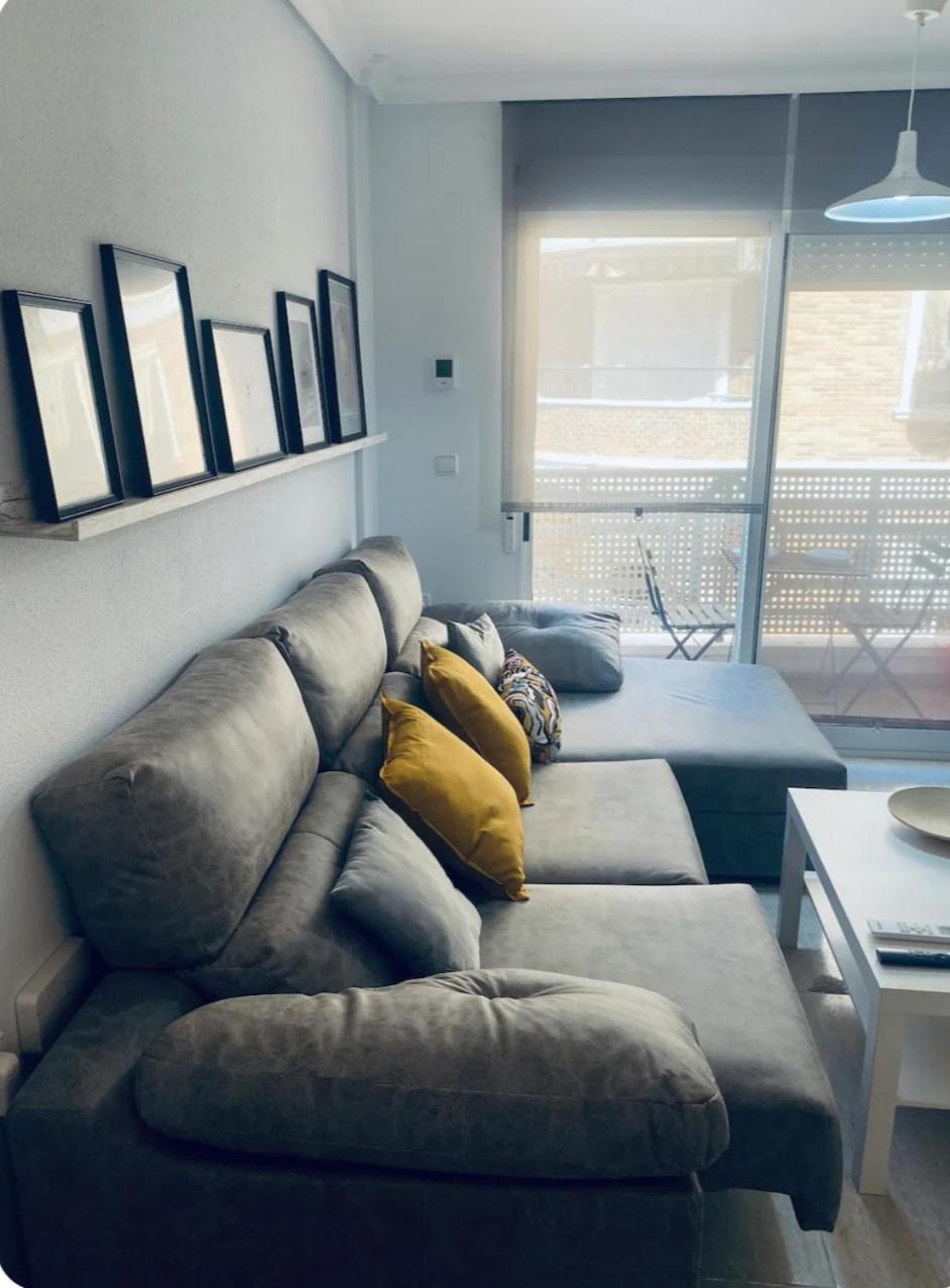 Apartamento Centrico ตอร์เรเวียคา ภายนอก รูปภาพ
