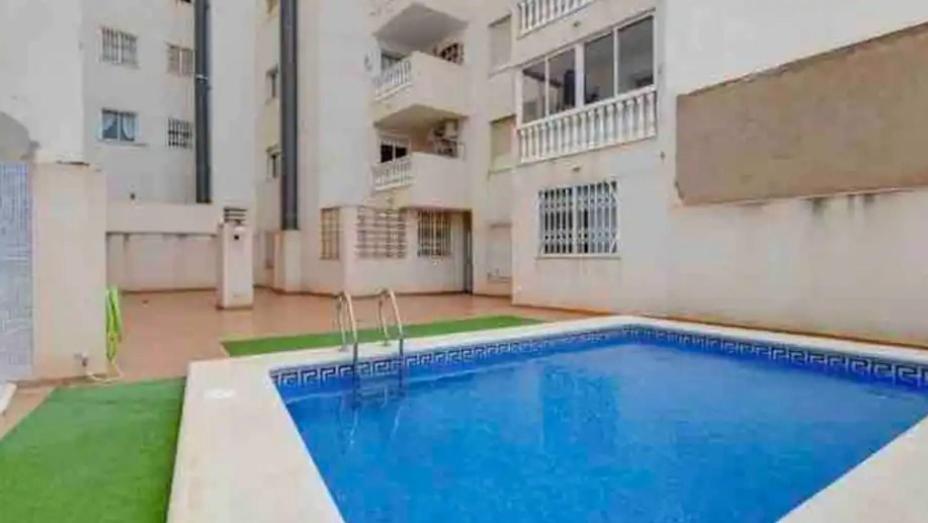 Apartamento Centrico ตอร์เรเวียคา ภายนอก รูปภาพ